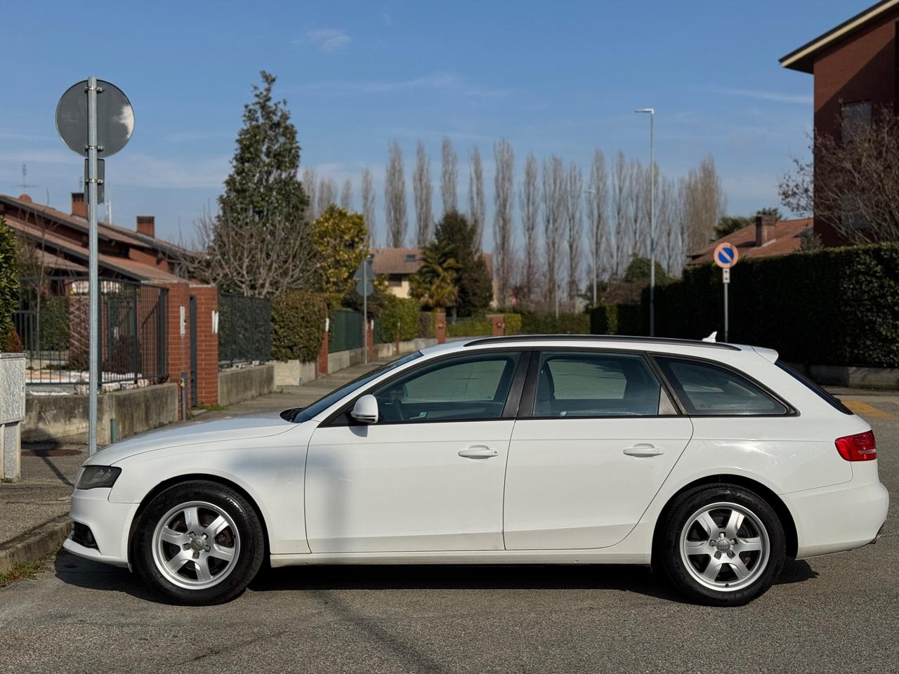 Audi A4 Avant 2.0 TDI 143CV F.AP. mult. Ambiente