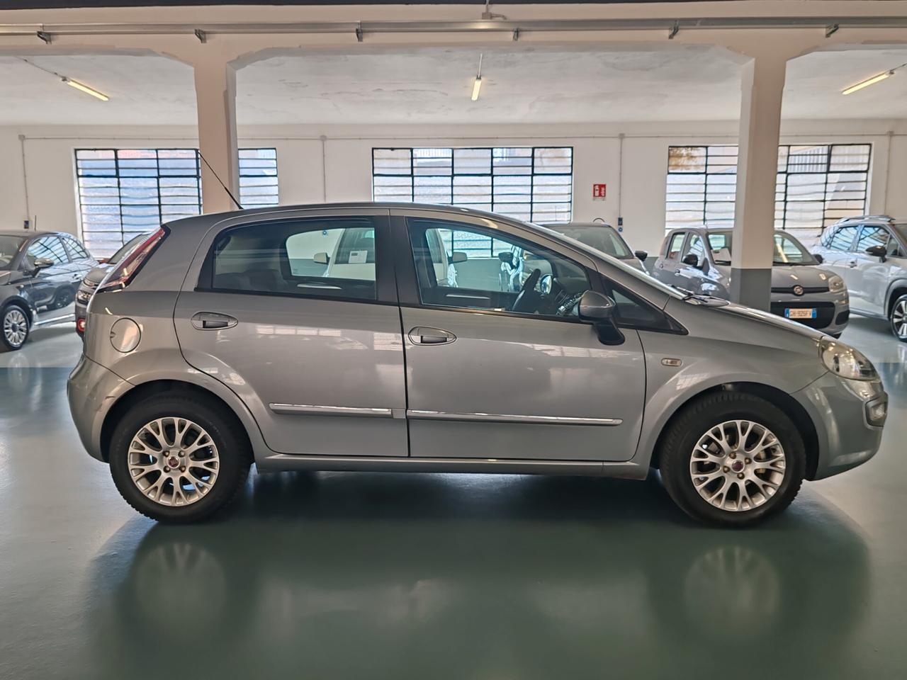 Fiat Punto Evo 1.4 5 porte Dynamic GPL