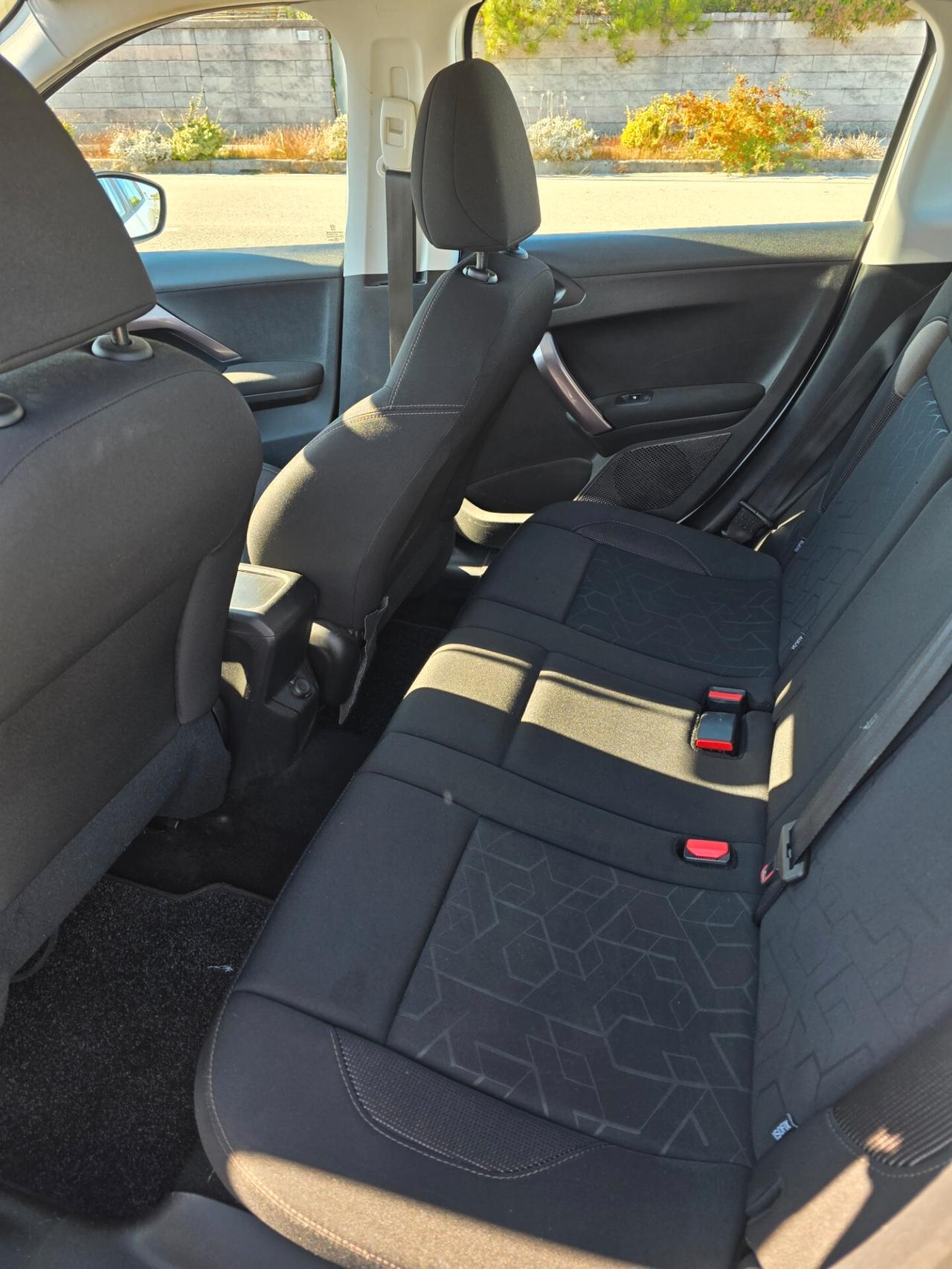 Peugeot 2008 1.2 VTi 82CV Allure