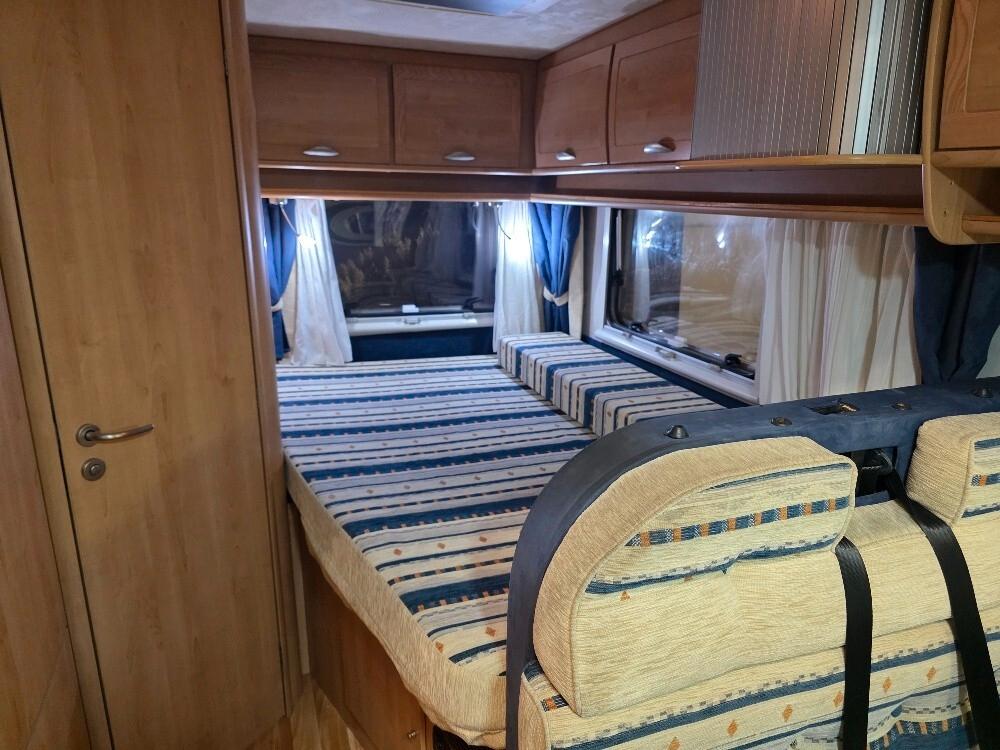 CAMPER MCLOUIS GLEN 262