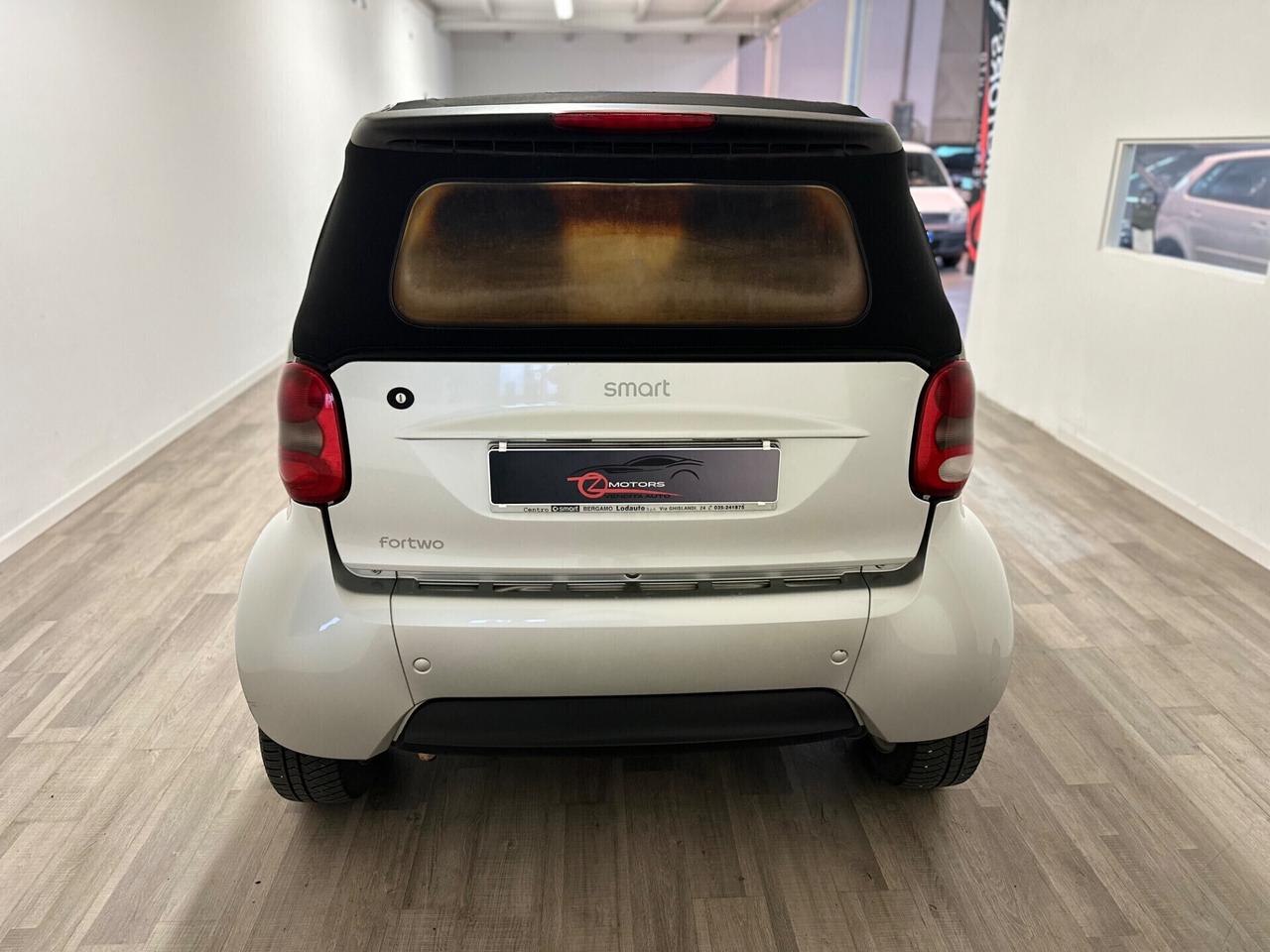 Smart ForTwo 700 cabrio pure (45 kW)