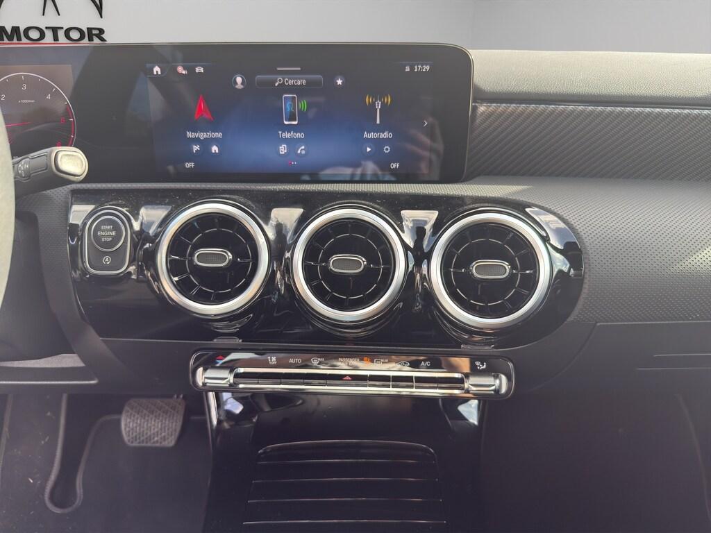 Mercedes Classe A 200 200 D Advanced Progressive 8G-DCT