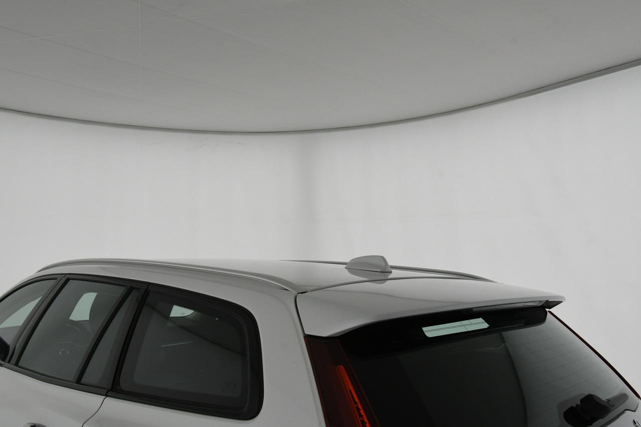 VOLVO V60 Cross Country 2.0 b4 Core awd auto CAMERA+FULL LED