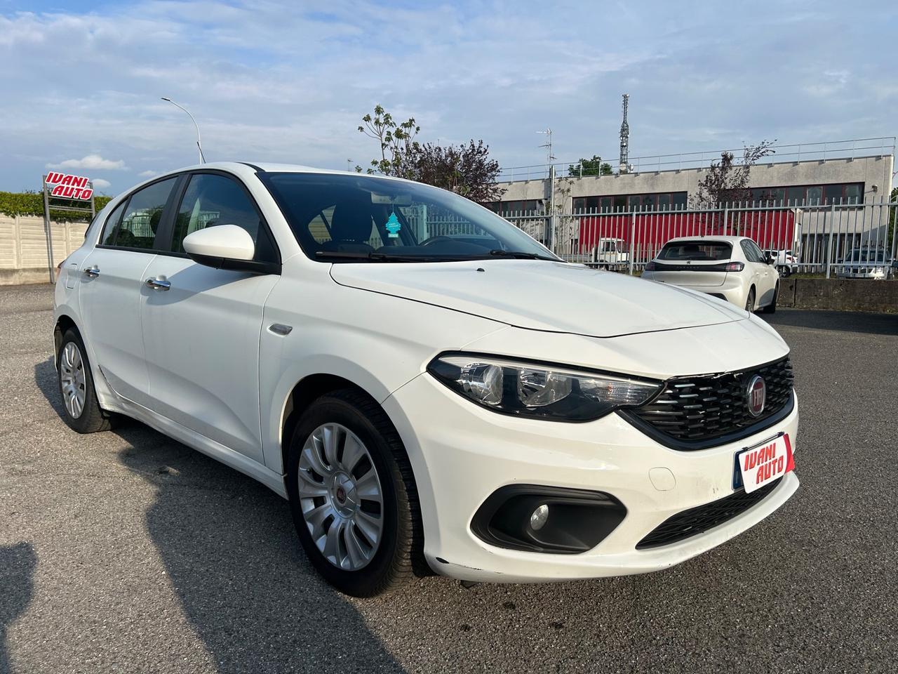 Fiat Tipo 1.6 Mjt 4 porte Lounge