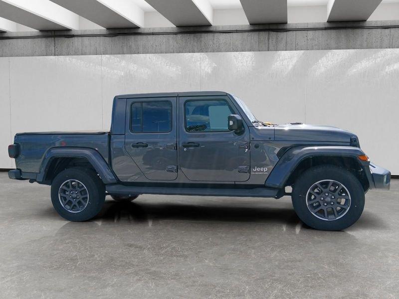 Jeep Gladiator 3.0 V6 Overland 4wd auto 3.0 V6 Overland 4wd auto