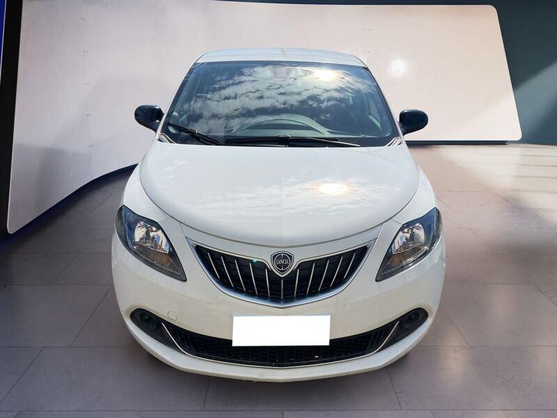Lancia Ypsilon NUOVA My24 402 Platino 1.0