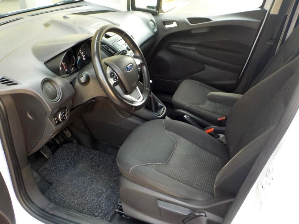 Ford Transit Courier 1.5 TDCi 75CV Van Trend - Autocarro 2 posti