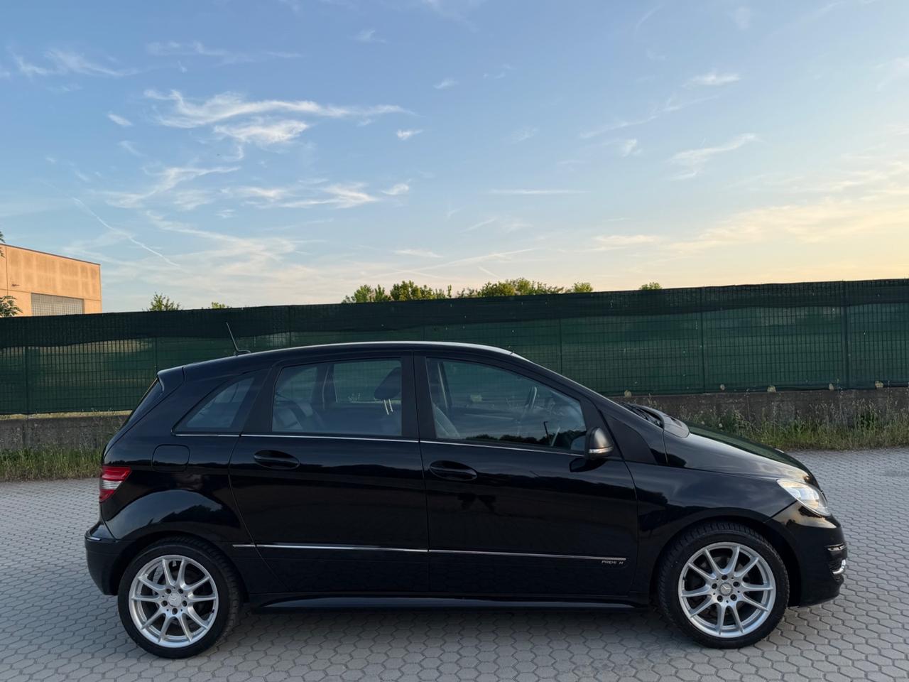 Mercedes-benz B 200 CDI Executive