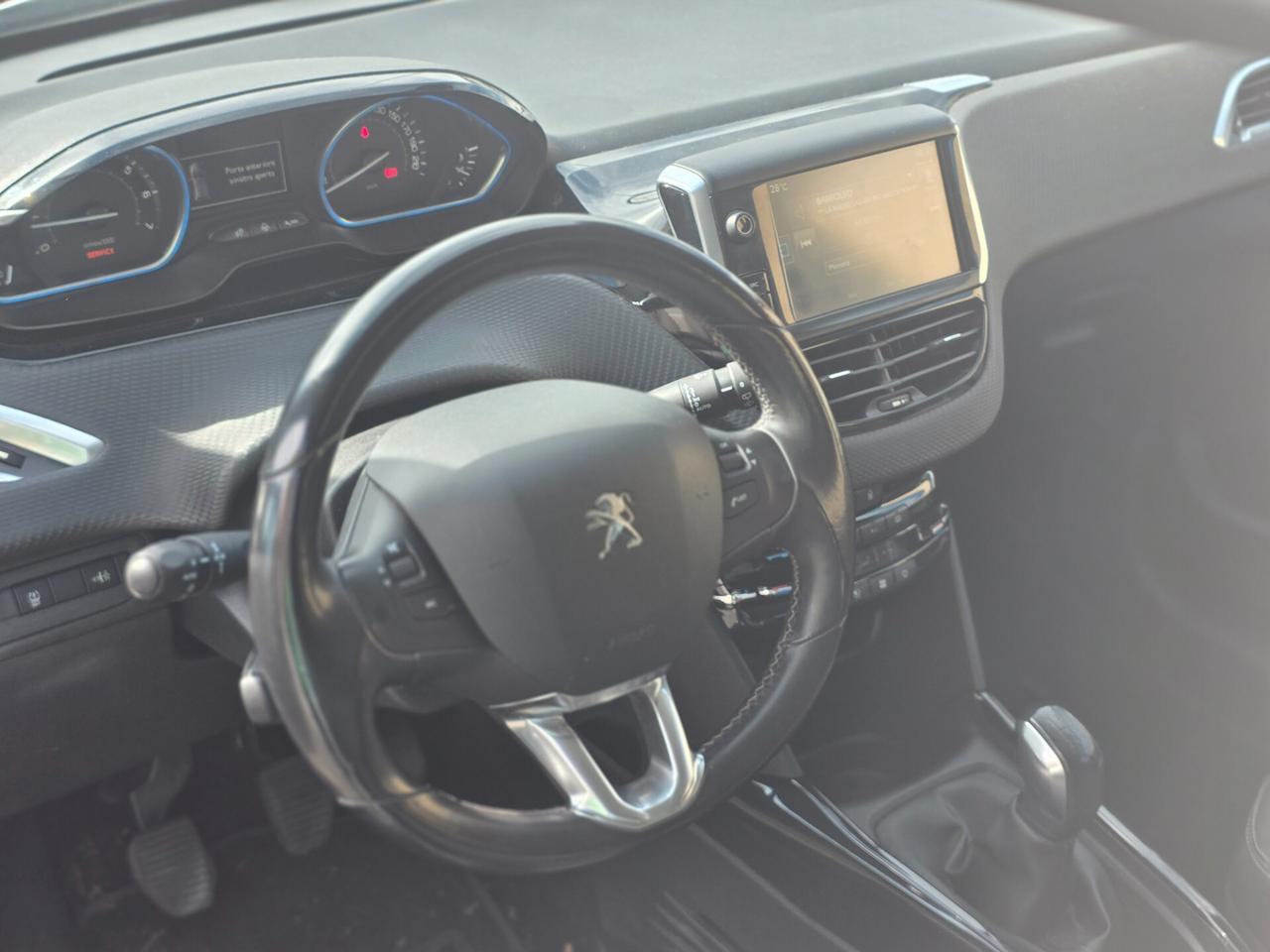 Peugeot 2008 PureTech 82 Allure