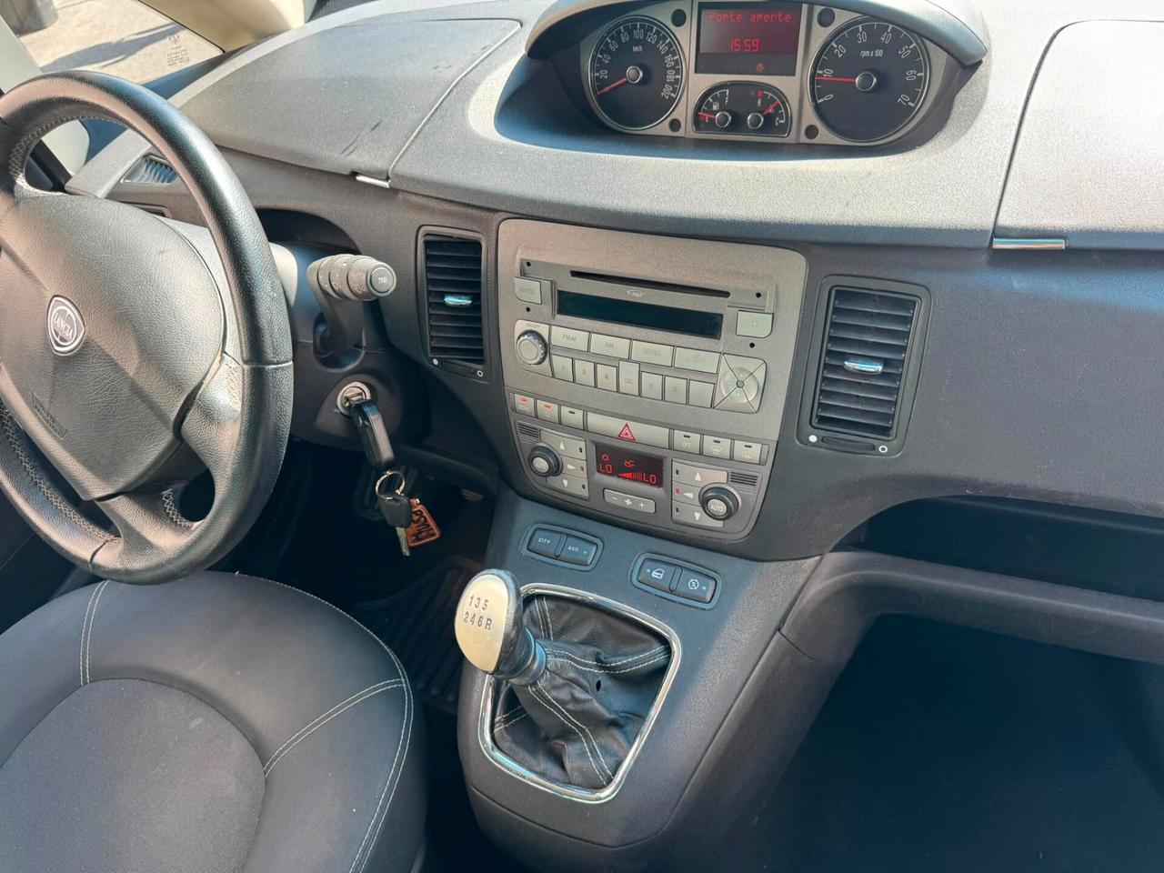 Lancia MUSA 1.4 16V 5th Avenue