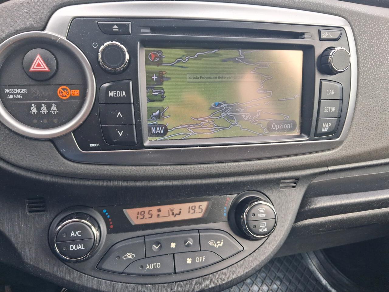 Toyota Yaris 1.3 5 porte Lounge