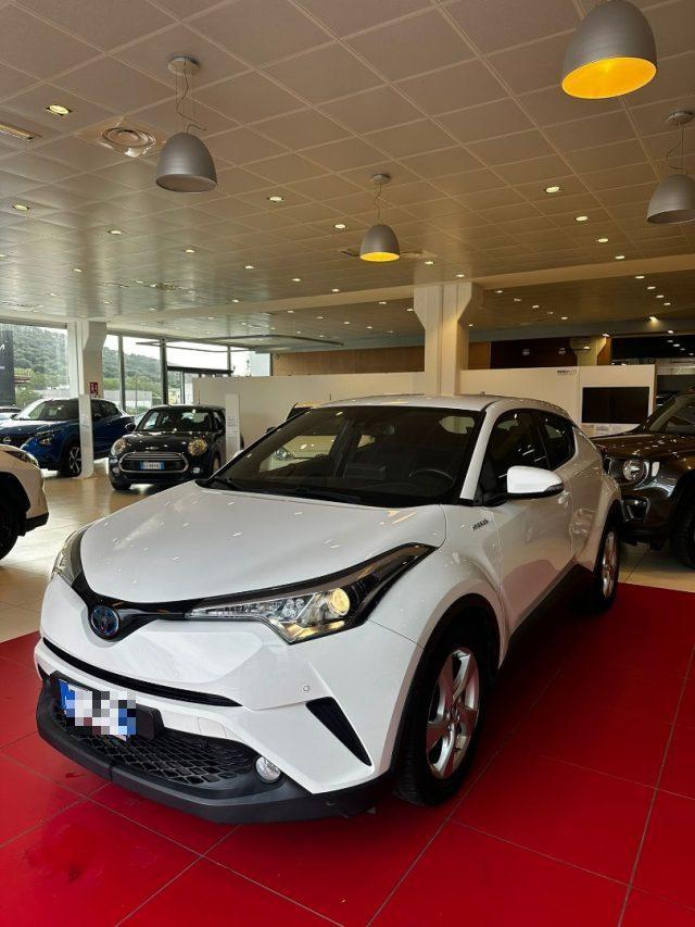 TOYOTA C-HR 1.8 Hybrid E-CVT Active