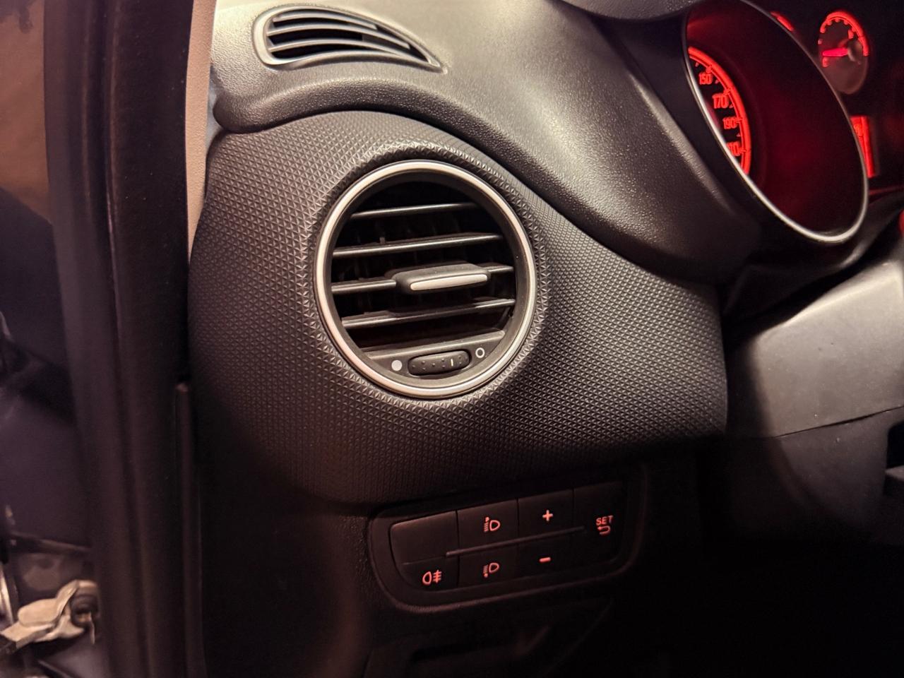 INCREDIBILE FIAT PUNTO CON SOLI 65.861 KM EURO 6, UNICO PROPRIETARIO