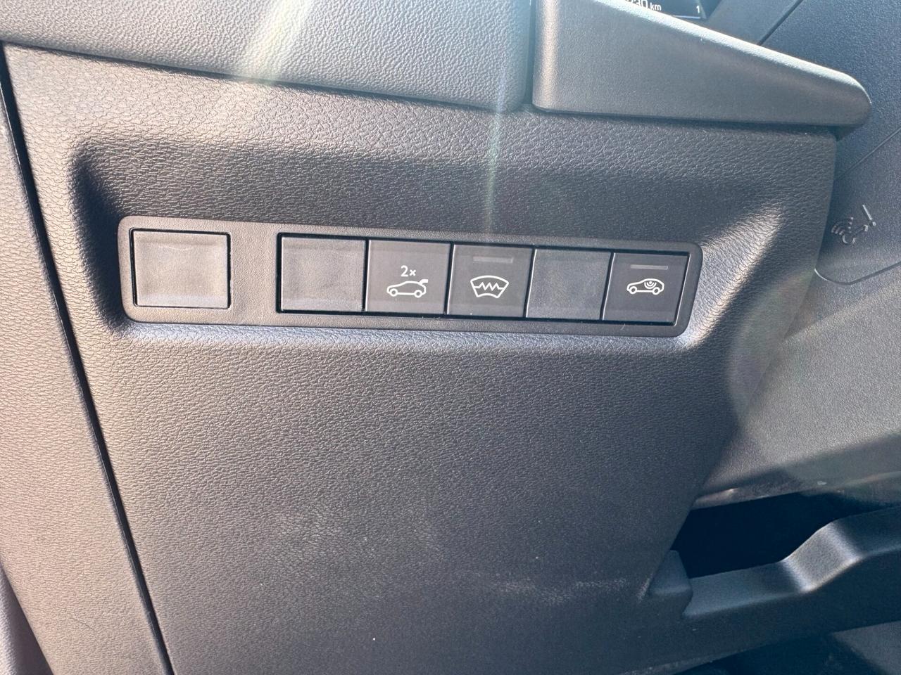 Jeep New Compass 1.2cc E-Hybrid 145cv Edct6 First Edition