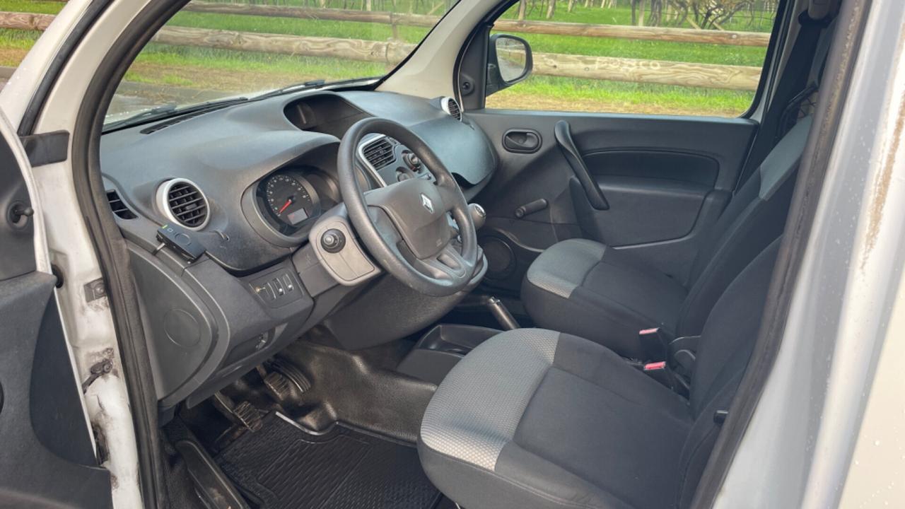 RENAULT KANGOO MINIFURGONE 1.2 TCE 5.000KM - 2018