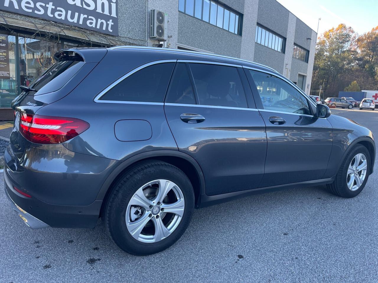 Mercedes-benz GLC 220 d 4Matic*Cerchi*Pelle*Retrocamera*