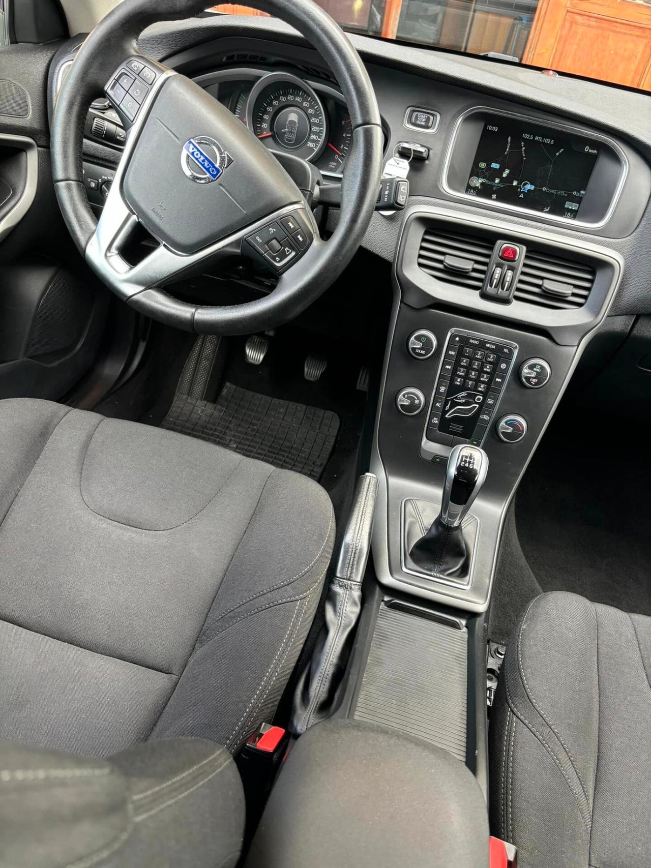 Volvo V40 D2 Business