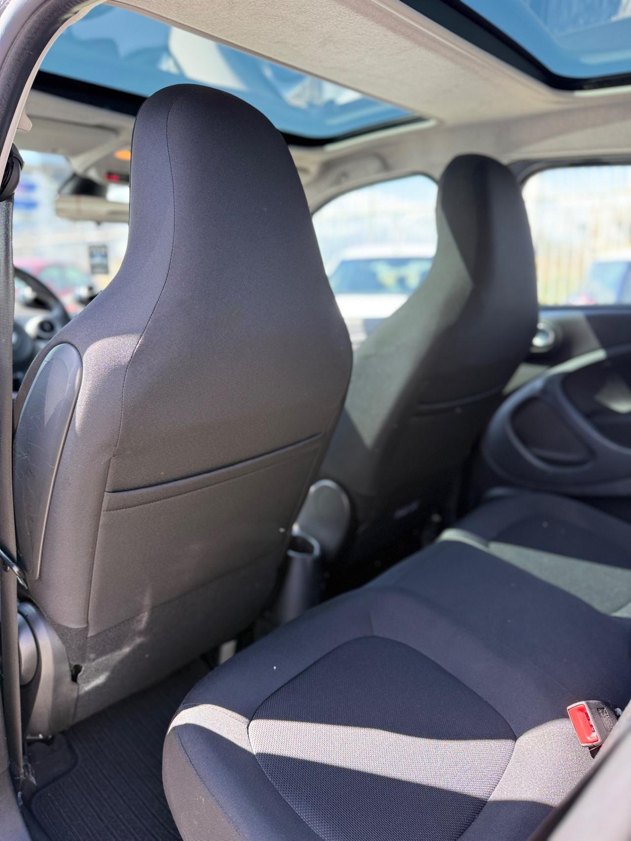 Smart ForFour 70 1.0 twinamic Safetown Silver