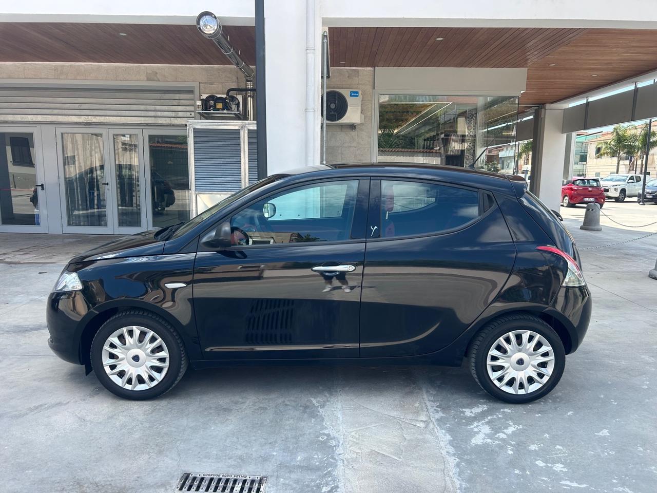 Lancia Ypsilon 1.3 MJT 16V 95 CV 5 porte S&S Platinum