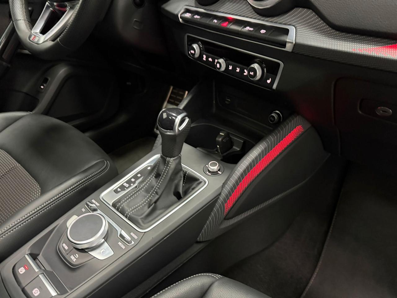 Audi Q2 30 TDI S tronic line Edition