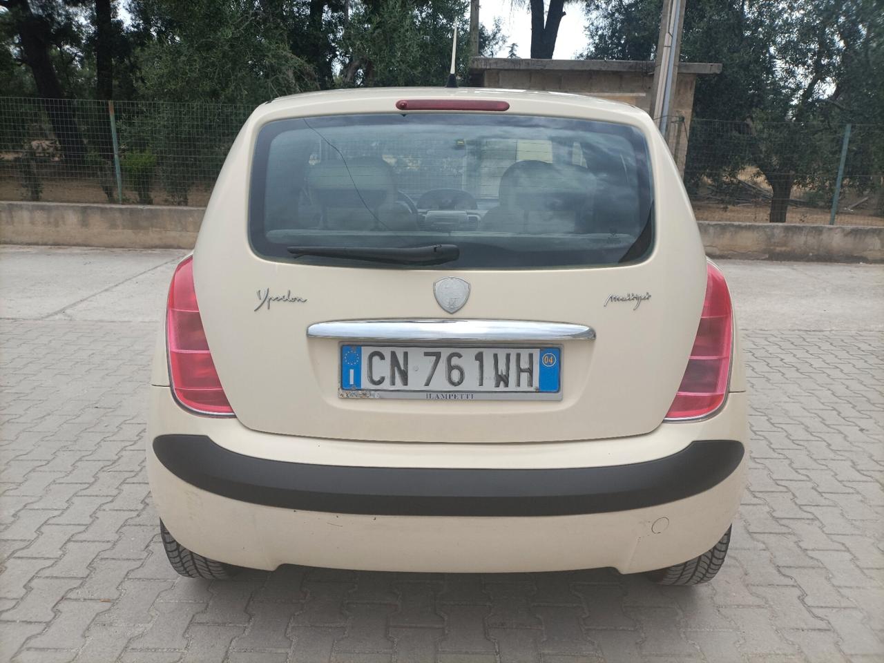 Lancia Ypsilon 1.3 Multijet *ok neopatentati*
