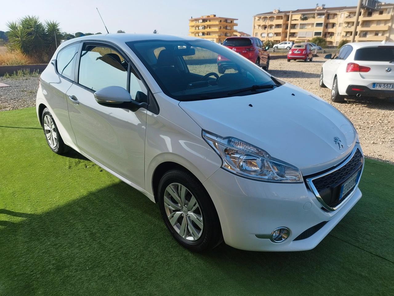 Peugeot 208 1.2 VTi 82 CV 3 porte Access