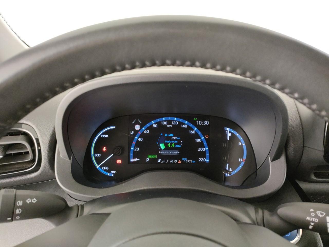 TOYOTA Yaris Cross 1.5h Business fwd 116cv e-cvt