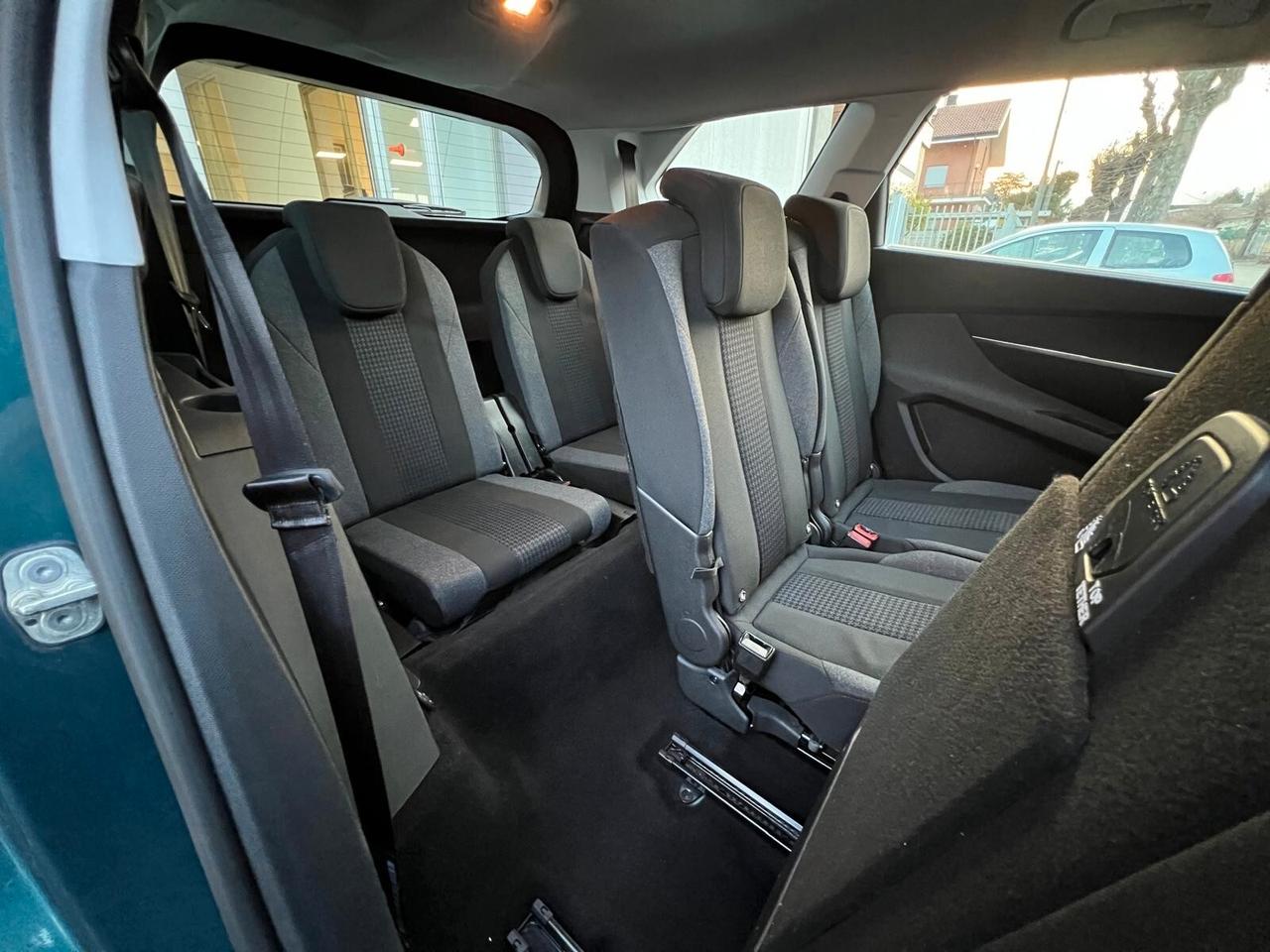 Peugeot 5008 BlueHDi 130 S&S EAT8 Allure