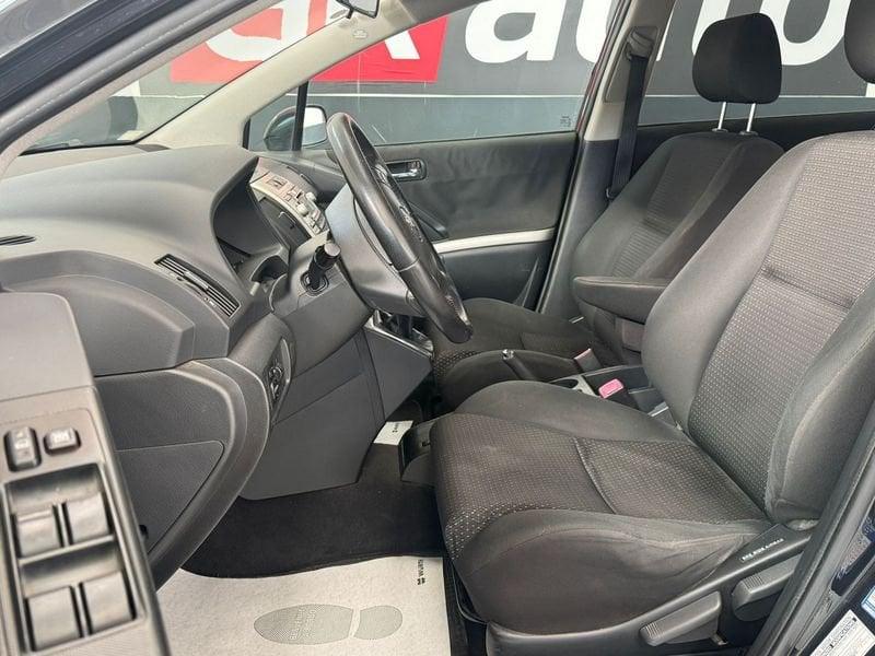 Toyota Corolla Corolla Verso 2.2 16V D-4D DPF MY'08