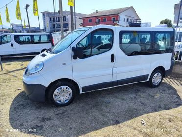 Renault Trafic Trafic T27 2.0 dCi/90 9 POSTI