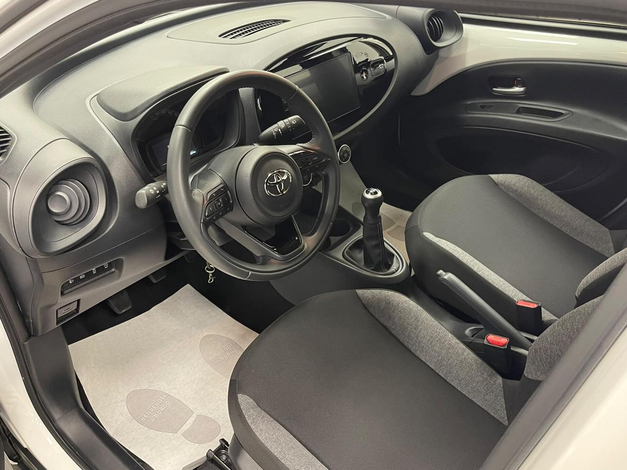 Toyota Aygo X 1.0 72 CV Active *12/2025