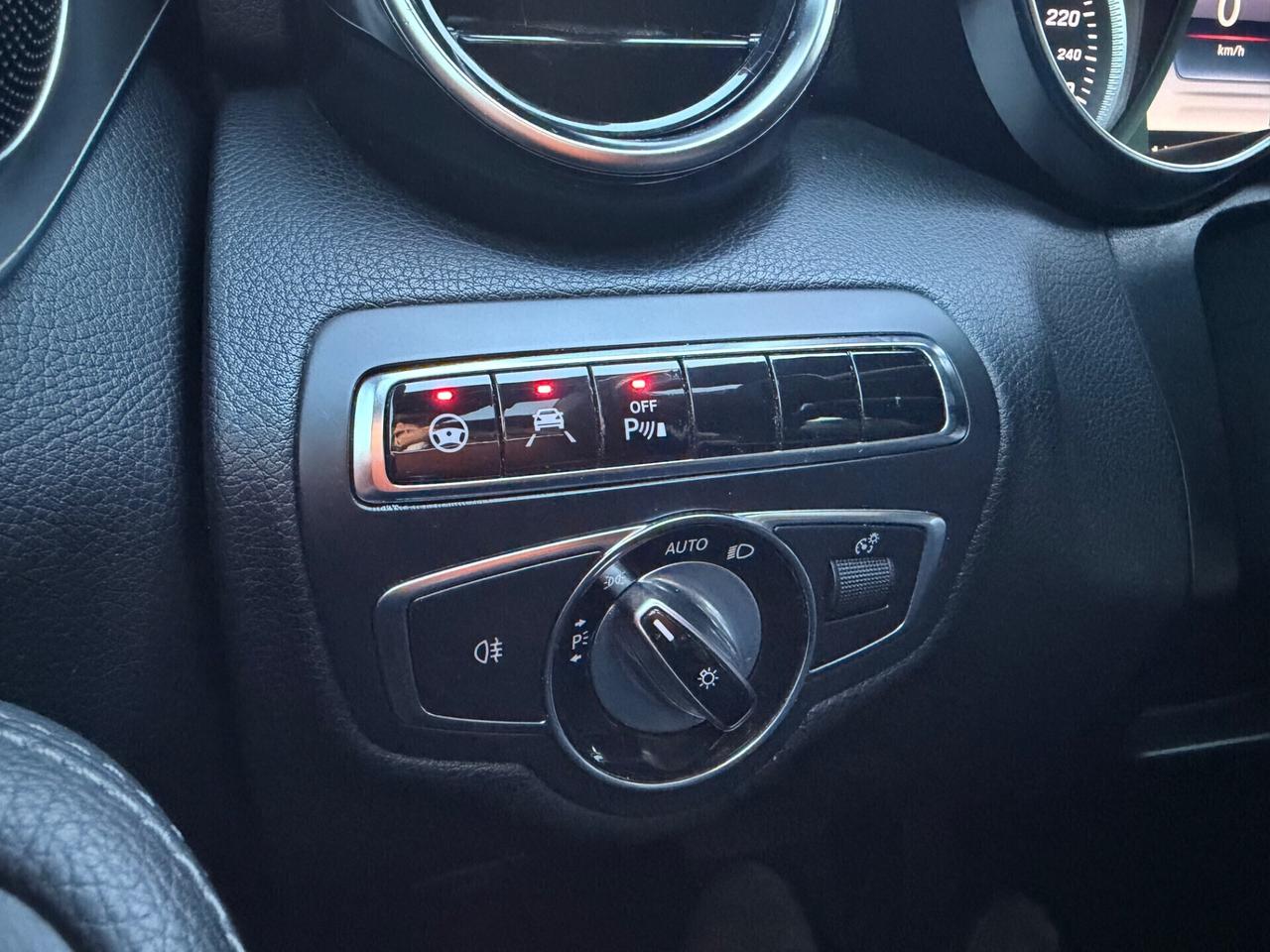 Mercedes-benz C 220 Automatic Premium AMG