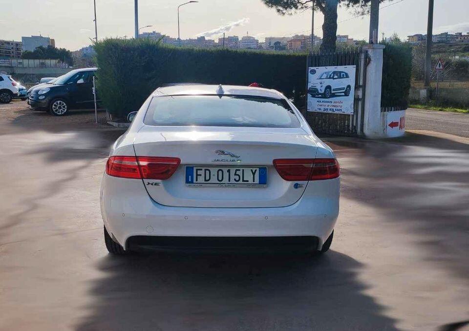 Jaguar XE 2.0 D Turbo Prestige