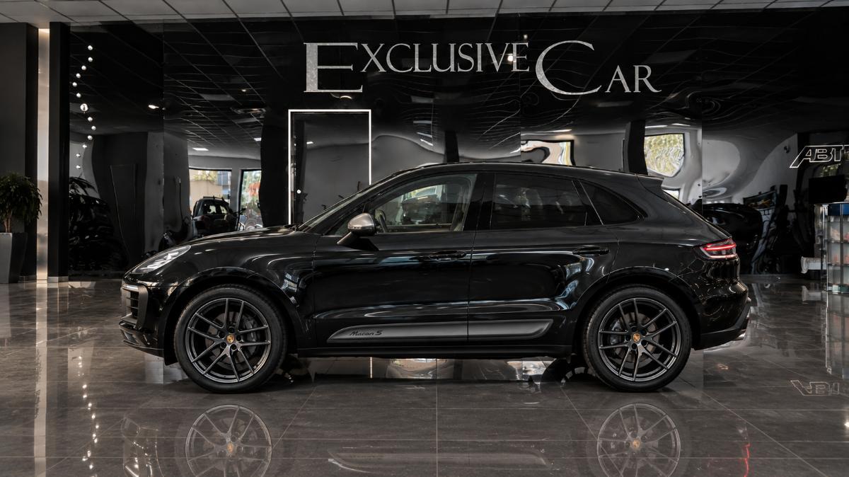 PORSCHE - Macan T