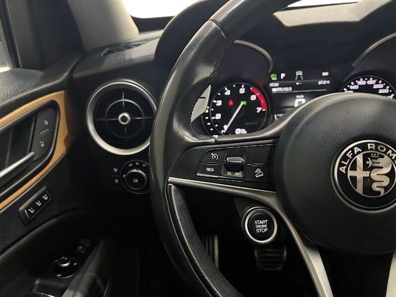 Alfa Romeo Stelvio 2.0 Turbo 280 CV AT8 Q4 First Edition