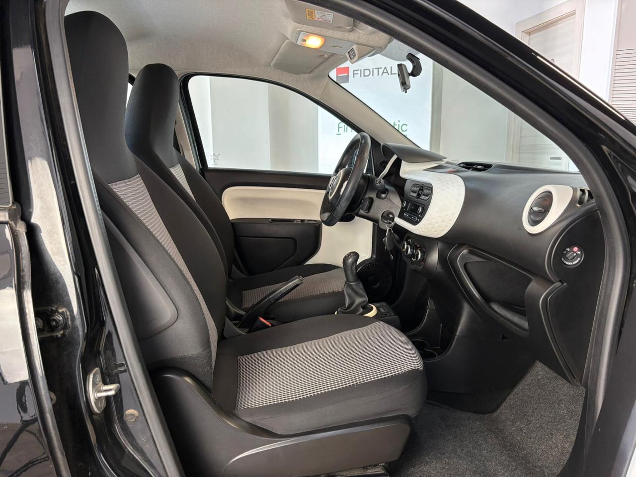Renault Twingo SCe 69 CV CLIMA