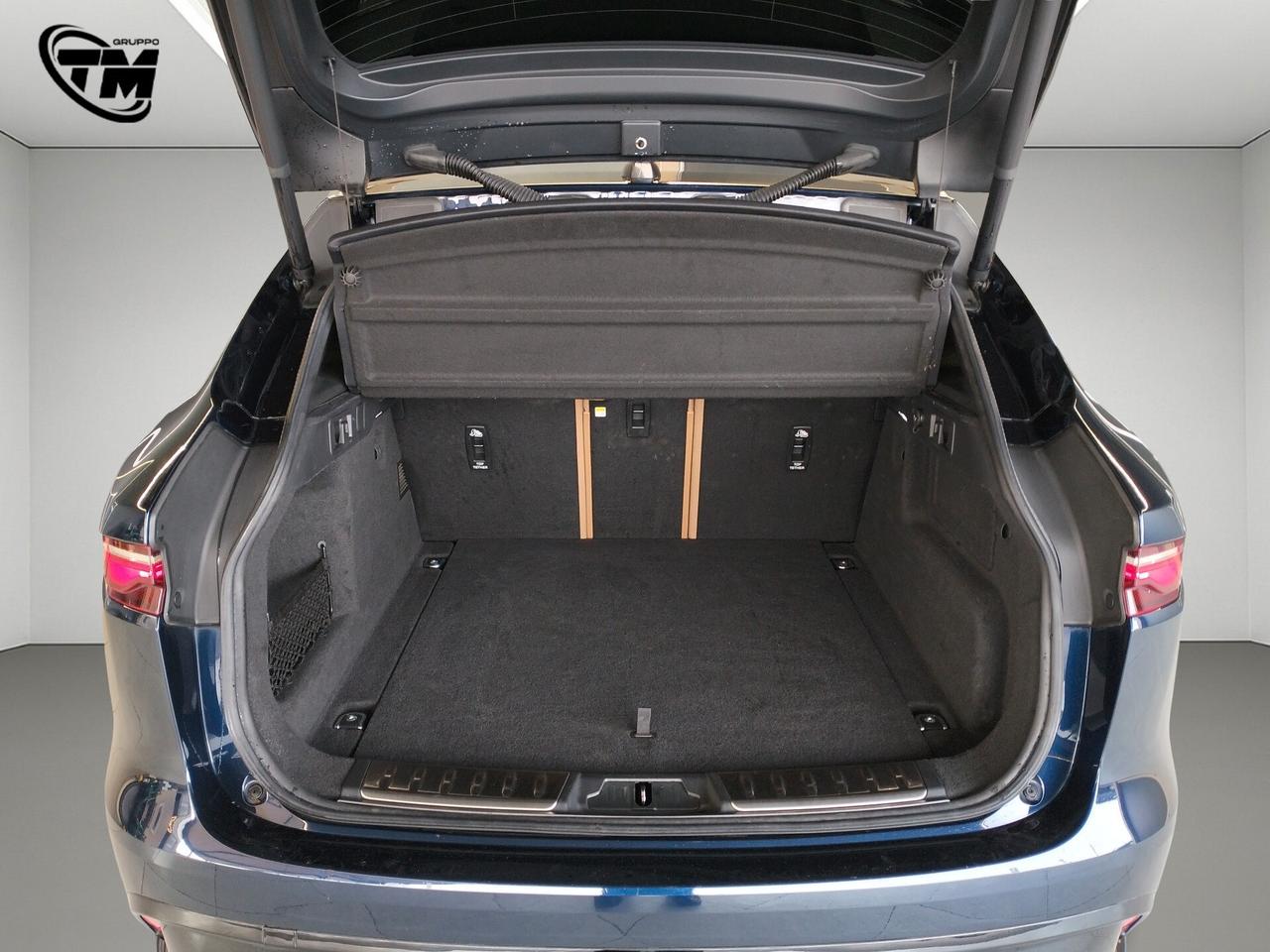 Jaguar F-Pace 2.0 D 204 CV AWD aut. SE