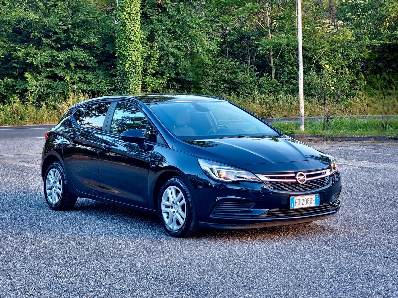 Opel Astra 1.6 CDTi 110CV Start&Stop 5 porte Innovation 2016-E6 NEO