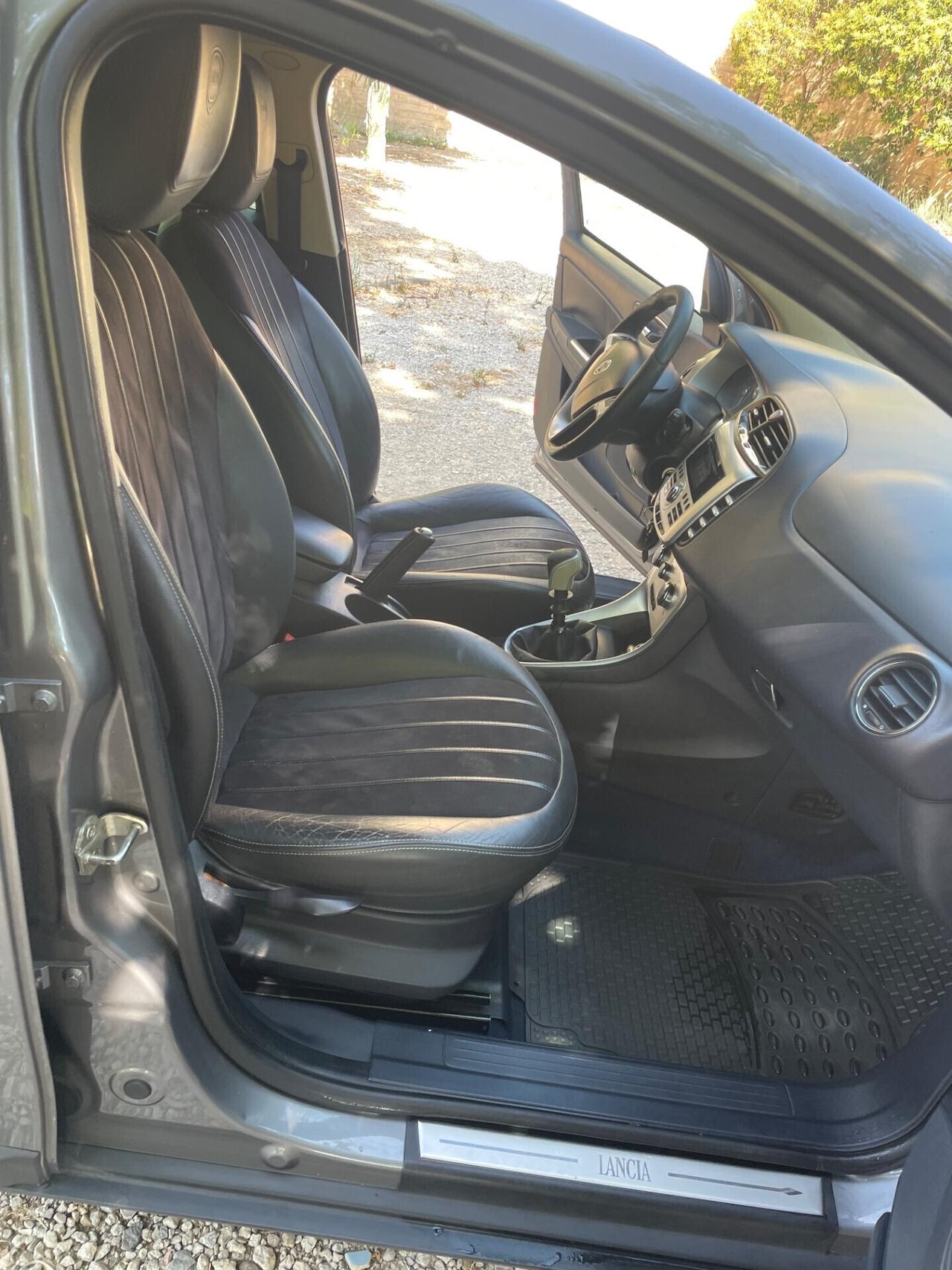 Lancia Delta 1.6 MJT perfetta in tutto