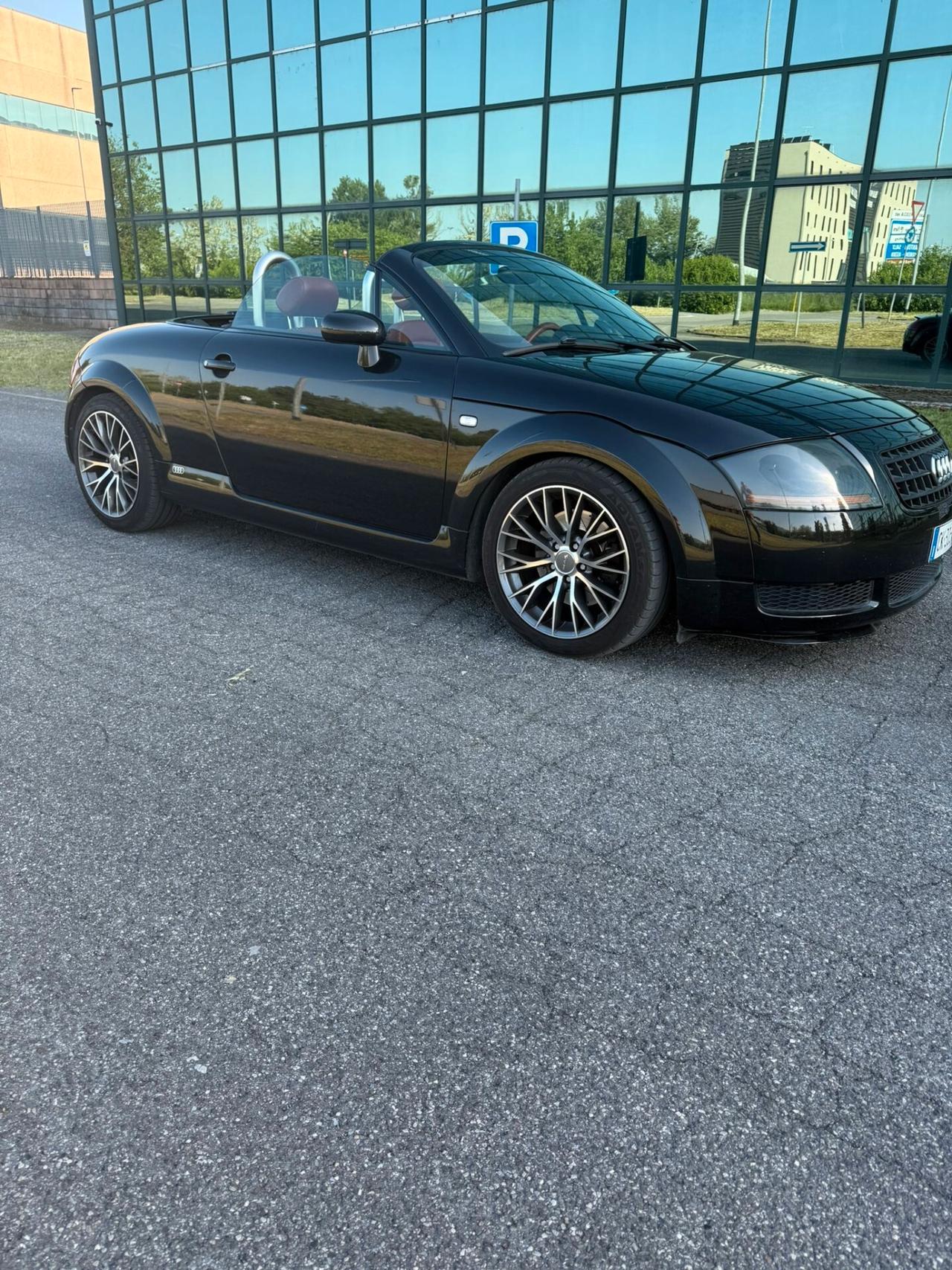 Audi TT Roadster 1.8 T 20V 179 CV cat
