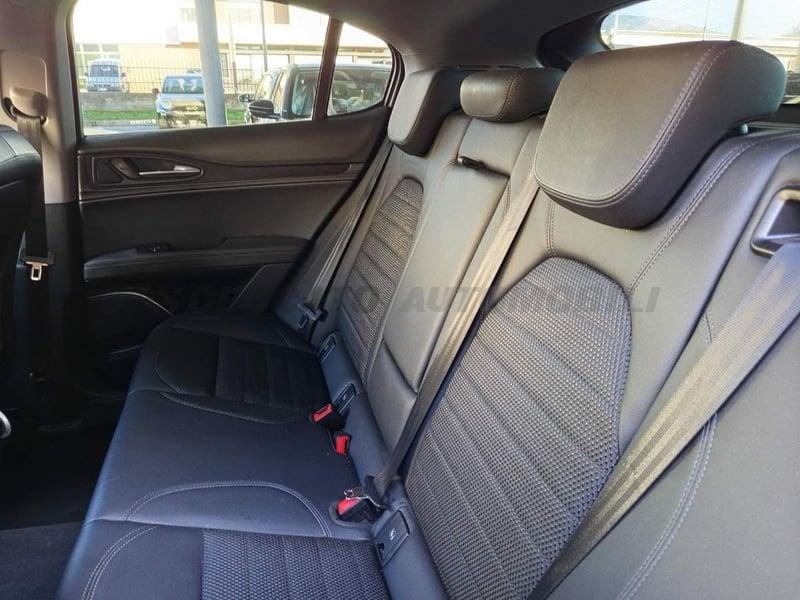 Alfa Romeo Stelvio Stelvio 2.2 t Executive Q4 190cv auto