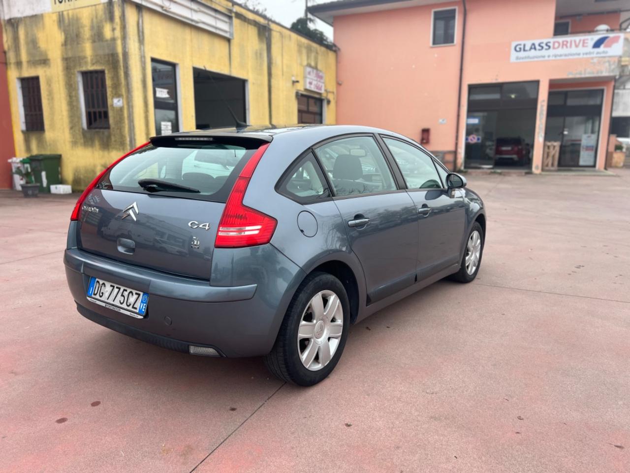 Citroen C4 1.6 HDi 90CV Elegance