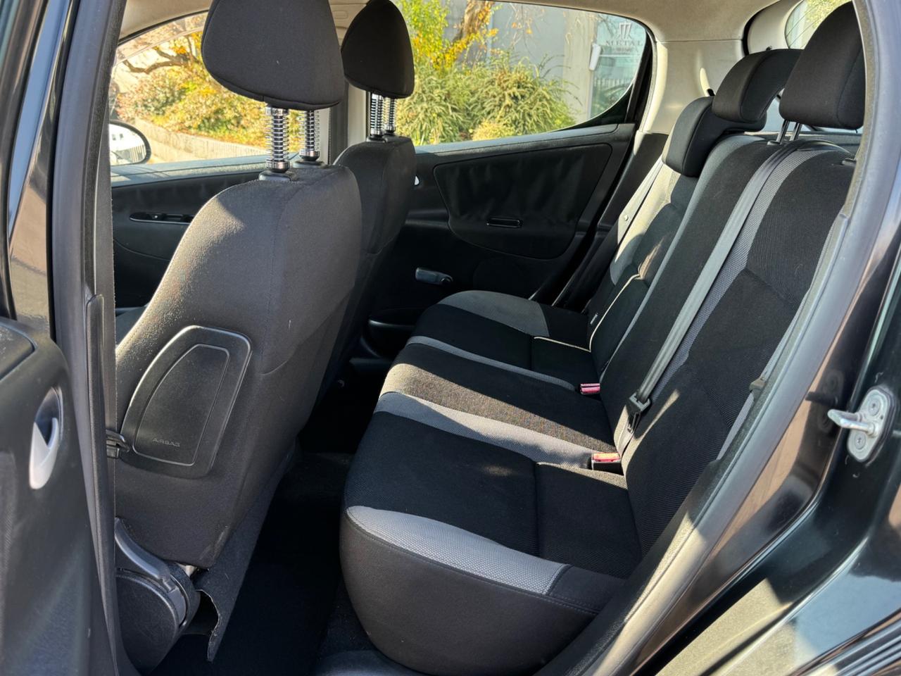 Peugeot 207 1.4 VTi 95CV 5p. XS