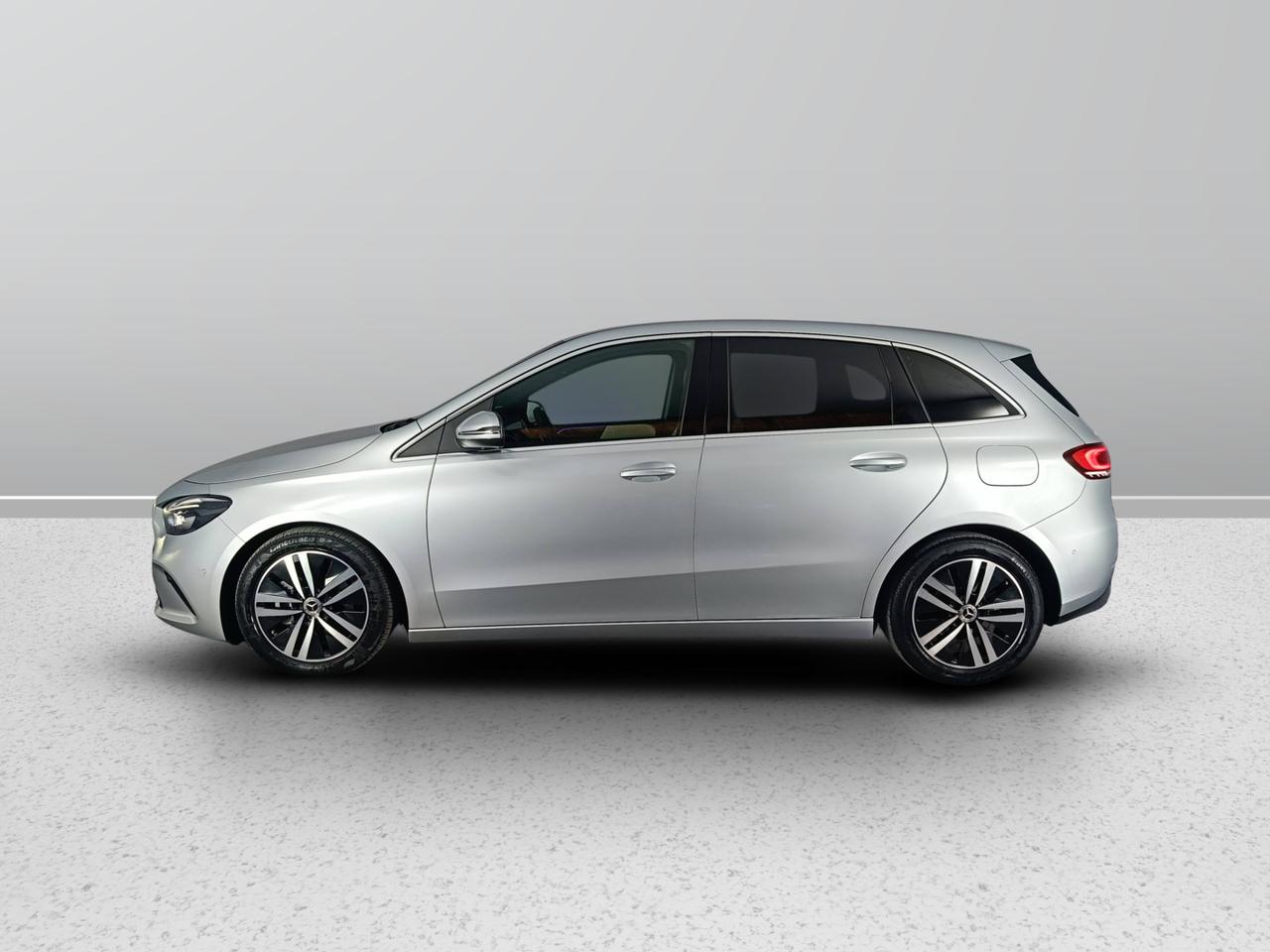 Mercedes-Benz Classe B - W247 2018 - B 180 d Sport Plus auto