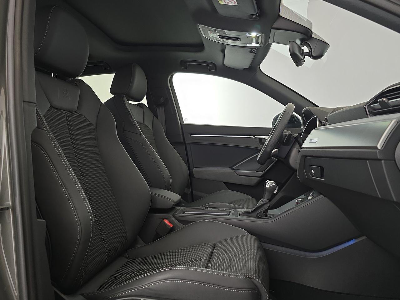 Audi Q3 sportback 35 2.0 tdi identity black s-tronic