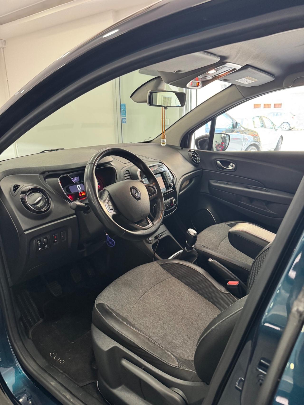 Renault Captur TCe 130 CV FAP Sport Edition2