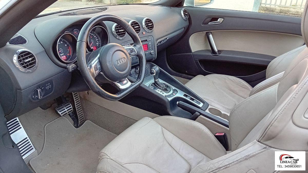 AUDI - TT Cabrio - 2.0 TFSI