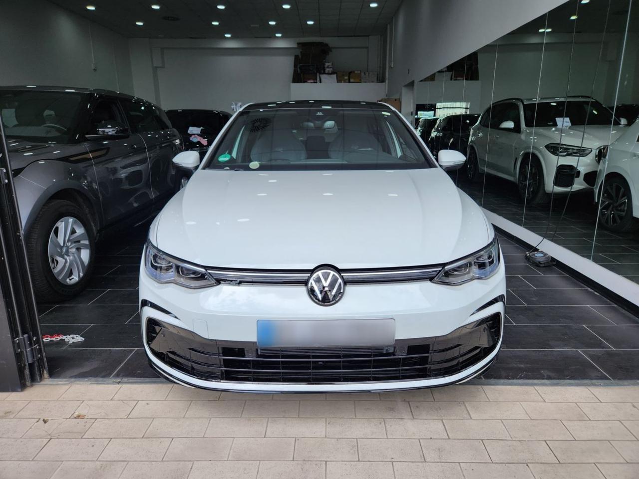 Volkswagen Golf R-Line Tetto Navi Camera C.18" RLine R Line Led