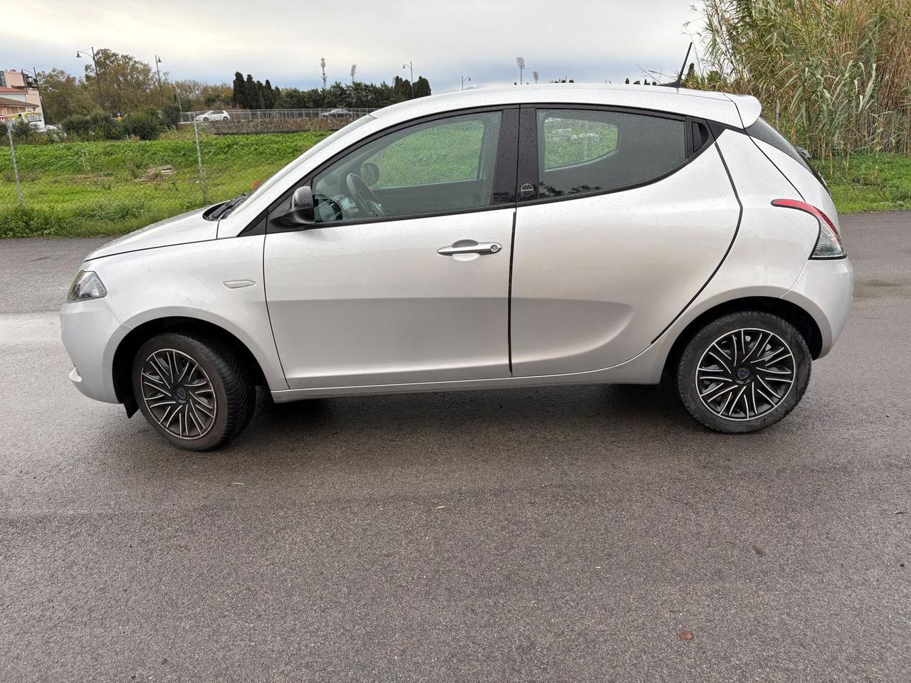 Lancia Ypsilon 1.0 FireFly MHEV Gold #8059