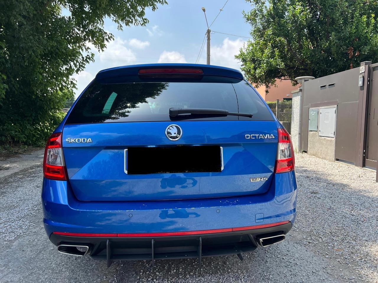 Skoda Octavia 2.0 TDI DSG Wagon RS